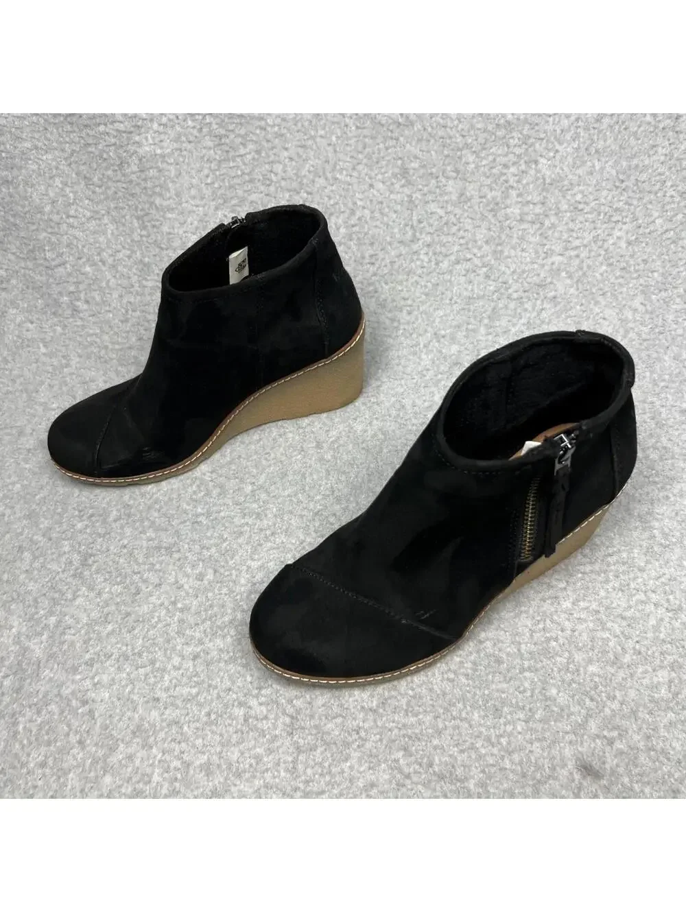 TOMS Suede Wedge Zipper Ankle Boot Booties Womens Size 7.5 Casual Round Toe